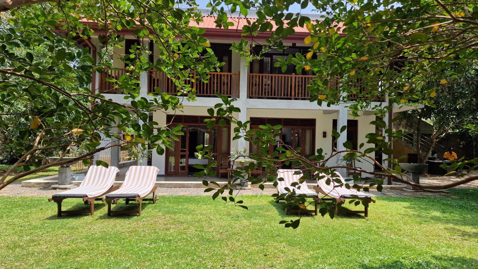 Villa Arana Bentota Extérieur photo