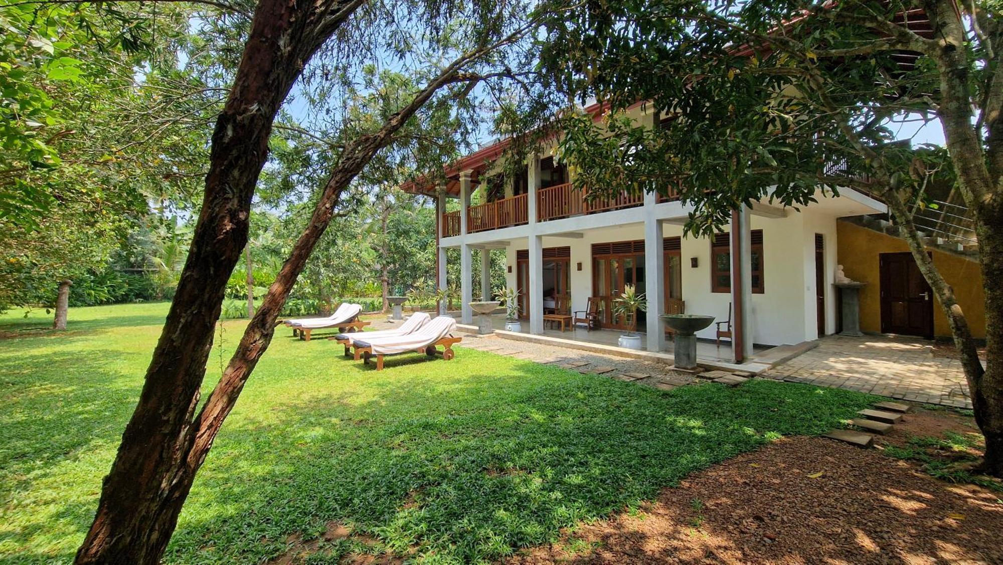 Villa Arana Bentota Extérieur photo