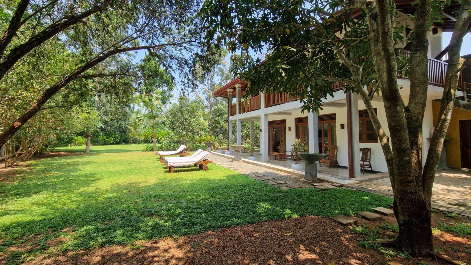 Villa Arana Bentota Extérieur photo